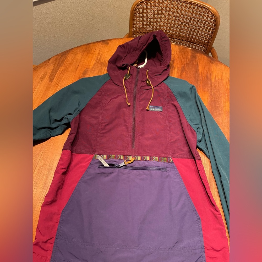 Women’s L.L. Bean Mountain classic Anorack Multi-Color XS
